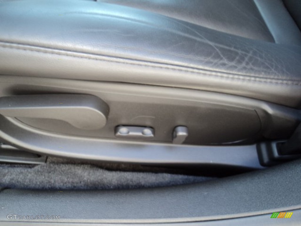 2011 Impala LTZ - Black / Ebony photo #13
