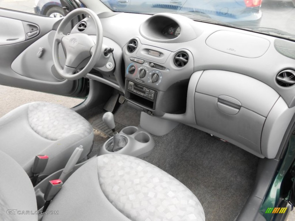 2000 Toyota ECHO Sedan Dashboard Photos