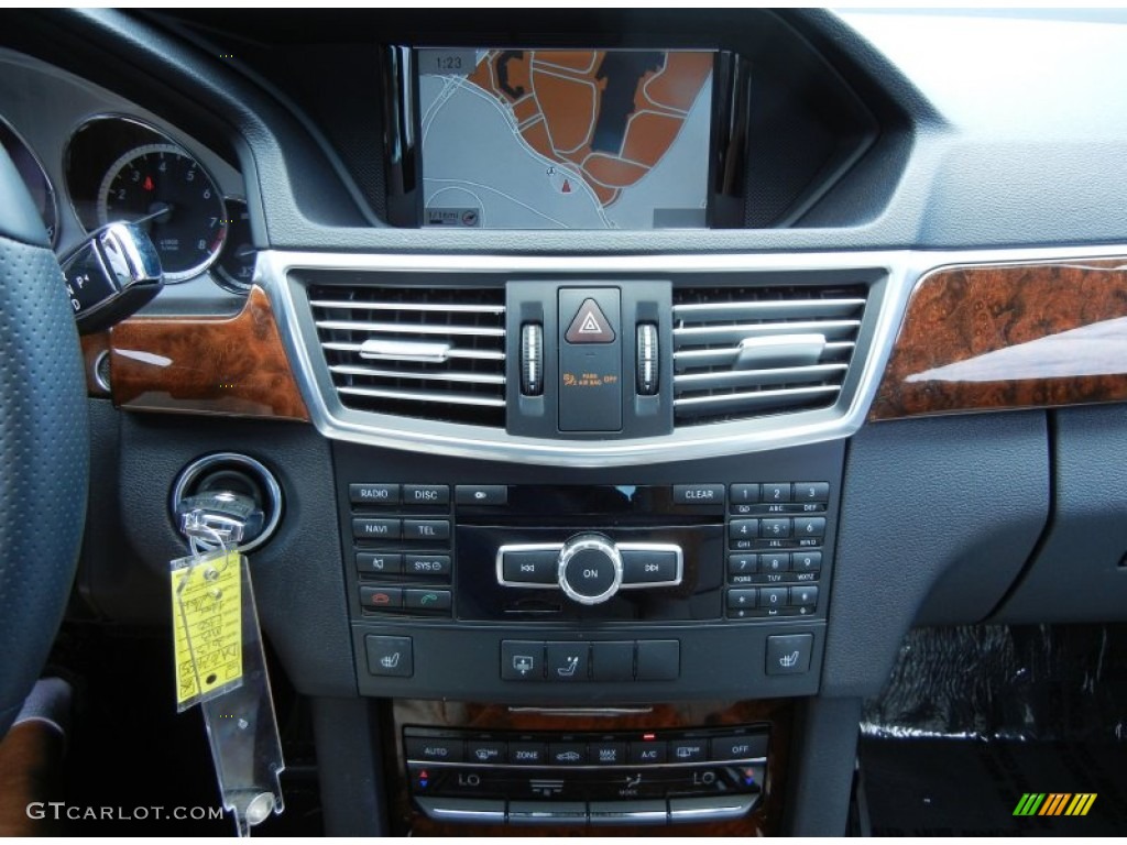 2013 Mercedes-Benz E 350 Sedan Controls Photo #80993059