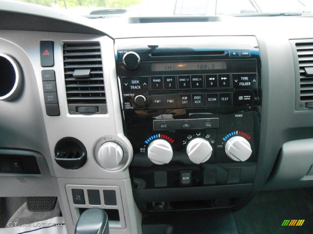 2008 Toyota Tundra SR5 Double Cab Controls Photos