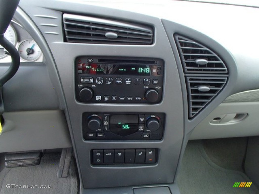 2002 Buick Rendezvous CX AWD Controls Photo #80994464