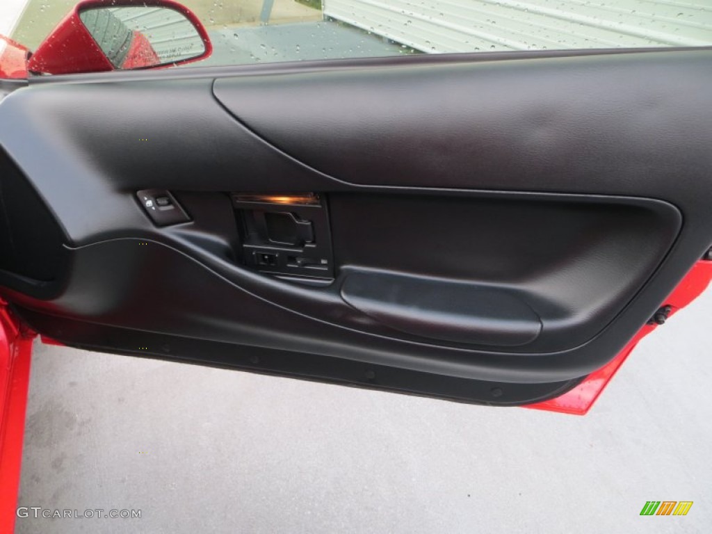 1994 Chevrolet Corvette Coupe Black Door Panel Photo #80995982