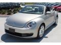 2013 Moonrock Silver Metallic Volkswagen Beetle 2.5L Convertible  photo #3