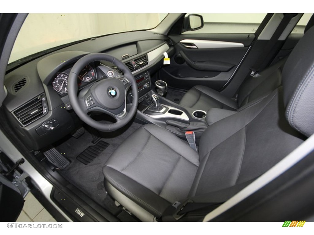 Black Interior 2014 BMW X1 sDrive28i Photo #80999615