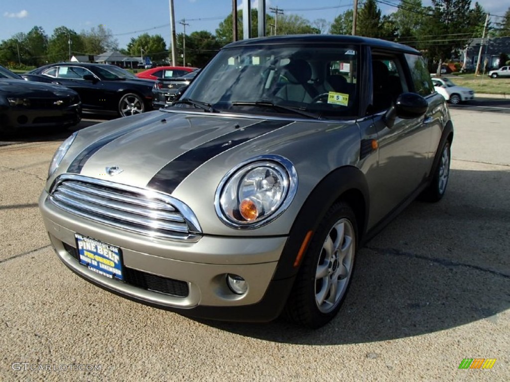 Sparkling Silver Metallic Mini Cooper