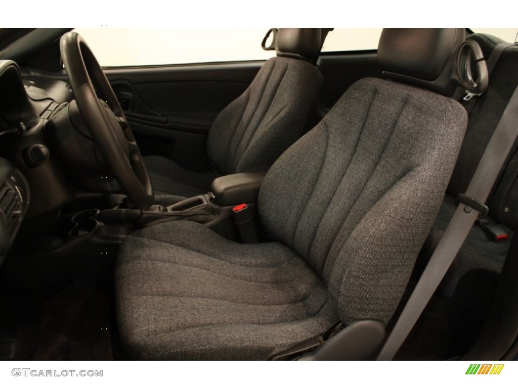 Graphite Interior 2004 Chevrolet Cavalier Coupe Photo #81000605