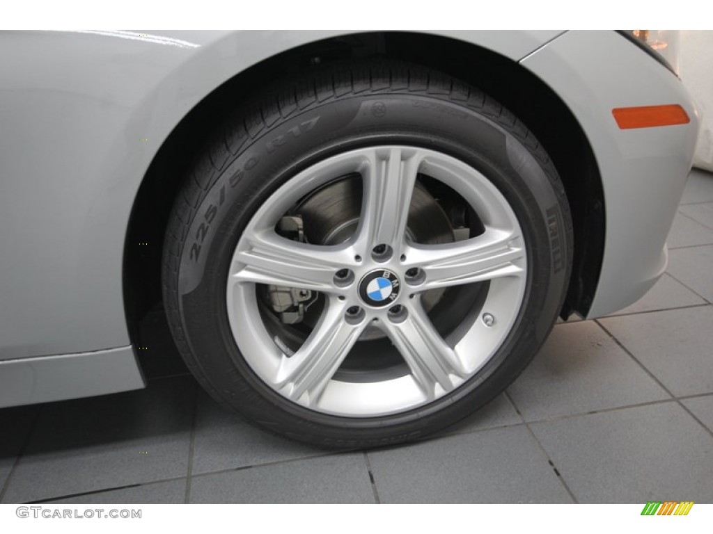 2013 BMW 3 Series 320i Sedan Wheel Photo #81000637
