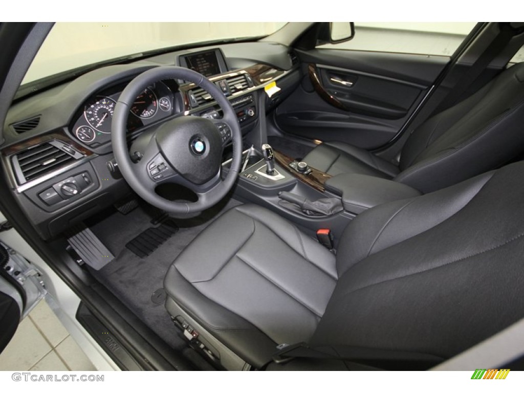 Black Interior 2013 BMW 3 Series 320i Sedan Photo #81000699