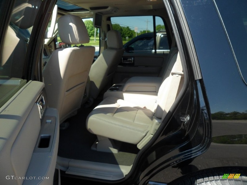 2008 Navigator Luxury 4x4 - Black / Stone photo #26