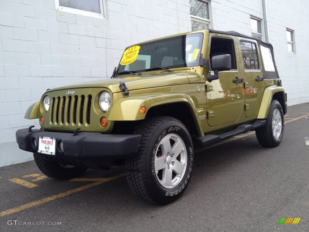 2007 Wrangler Unlimited Sahara 4x4 - Rescue Green Metallic / Dark Slate Gray/Medium Slate Gray photo #1