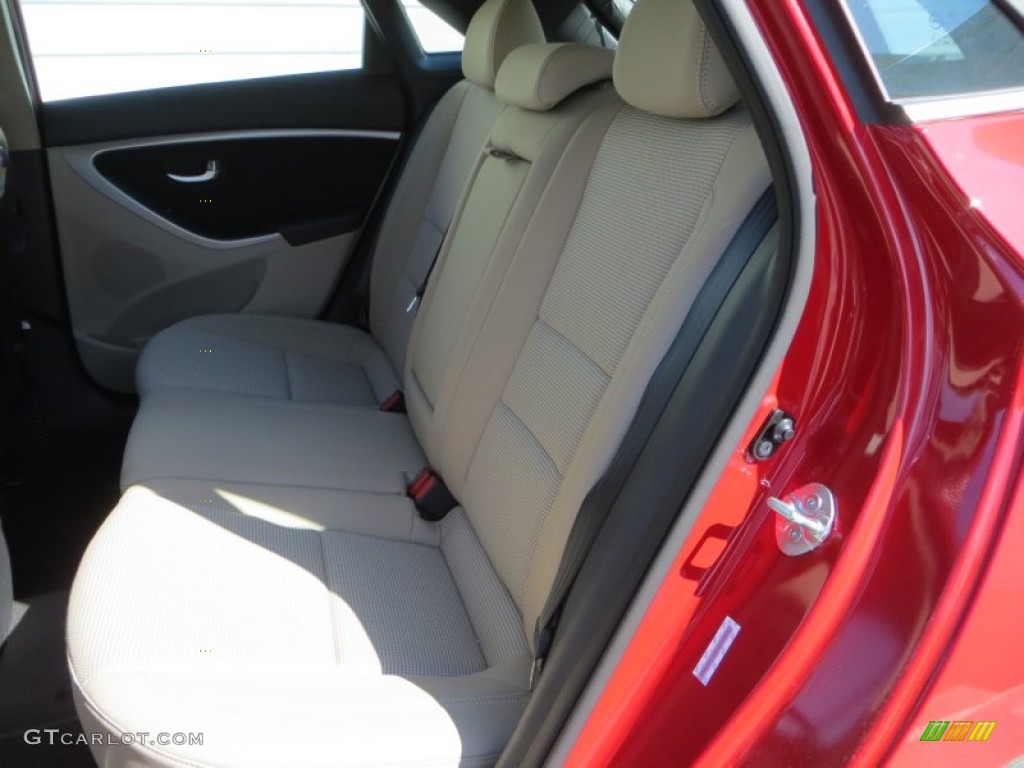 2013 Elantra GT - Volcanic Red / Beige photo #21