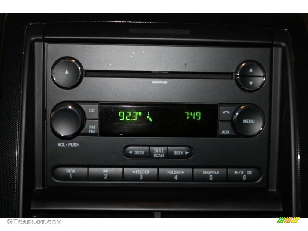 2010 Ford Explorer XLT 4x4 Audio System Photo #81005042