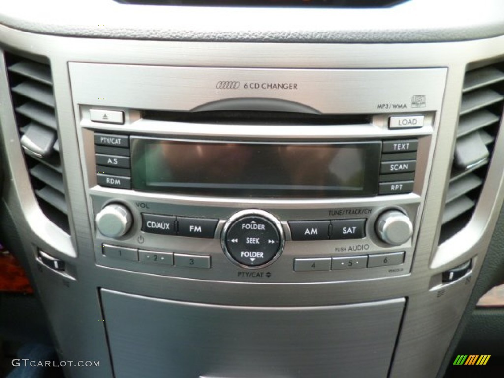 2011 Subaru Outback 2.5i Limited Wagon Audio System Photo #81005129