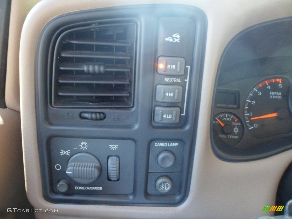 2002 Chevrolet Silverado 3500 LT Crew Cab 4x4 Dually Controls Photo #81005395