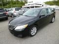 Black - Camry LE Photo No. 3