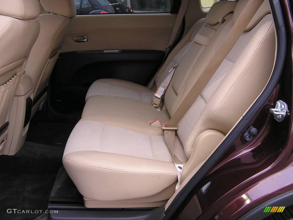 2006 B9 Tribeca Limited 5 Passenger - Mahogany Red Pearl / Beige photo #7