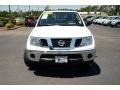 2011 Avalanche White Nissan Frontier SV V6 King Cab  photo #2