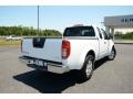 2011 Avalanche White Nissan Frontier SV V6 King Cab  photo #5