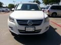 Candy White - Tiguan Wolfsburg Edition Photo No. 2