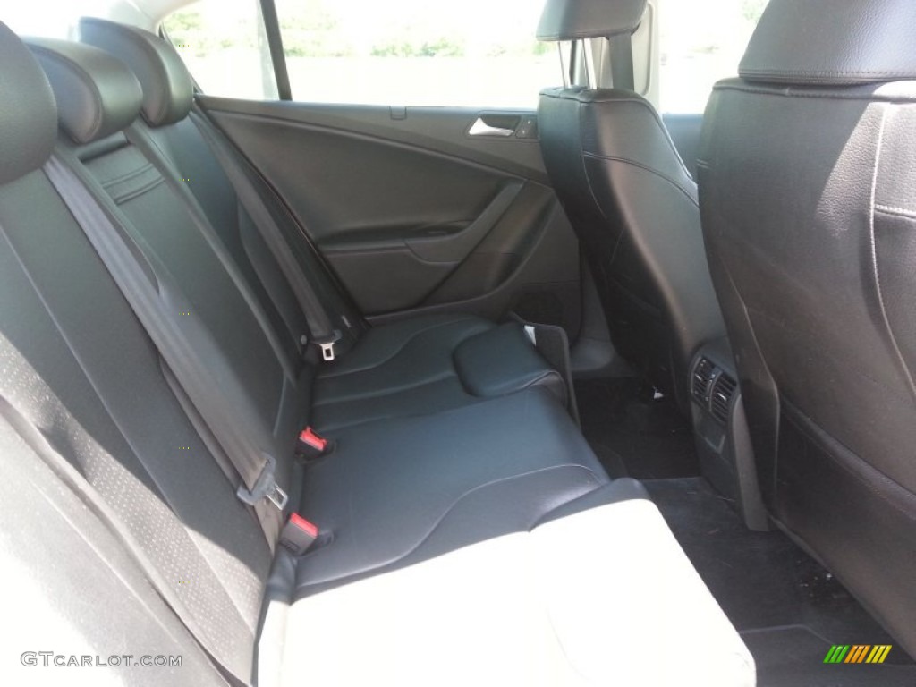 2009 Passat Komfort Sedan - White Gold Metallic / Deep Black photo #13