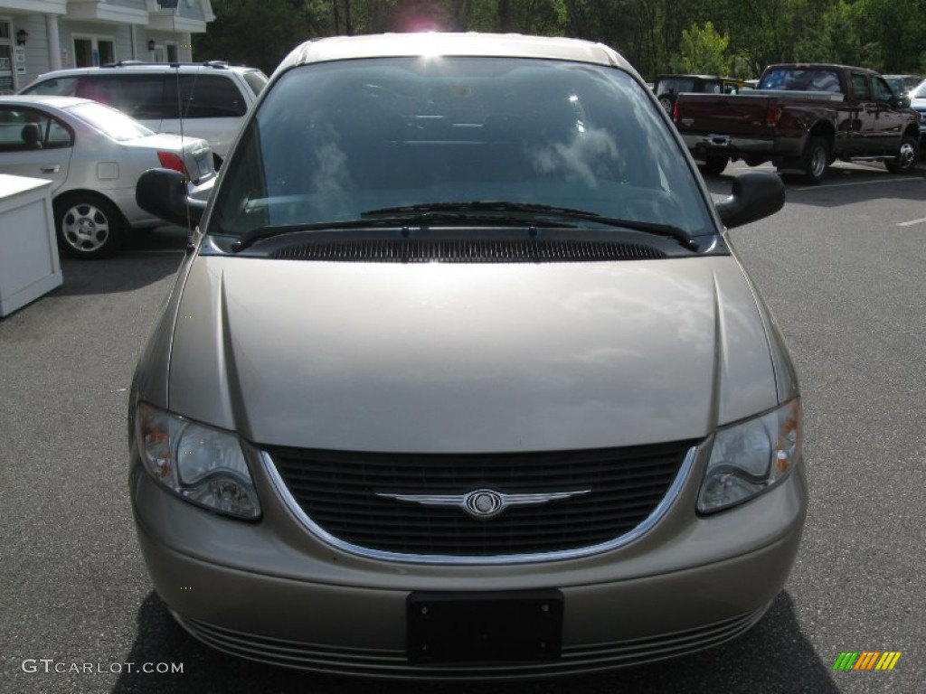 2004 Town & Country LX - Light Almond Pearl Metallic / Khaki photo #2