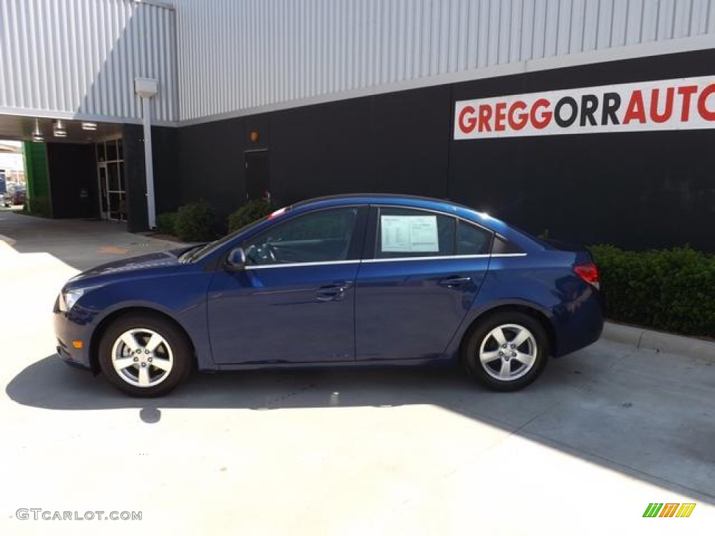 2013 Cruze LT - Blue Topaz Metallic / Medium Titanium photo #6