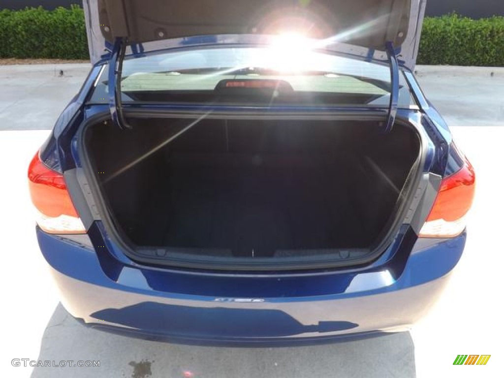 2013 Cruze LT - Blue Topaz Metallic / Medium Titanium photo #11