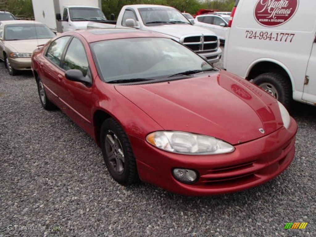 2004 Intrepid SXT - Inferno Red Tinted Pearl / Dark Slate Gray photo #1