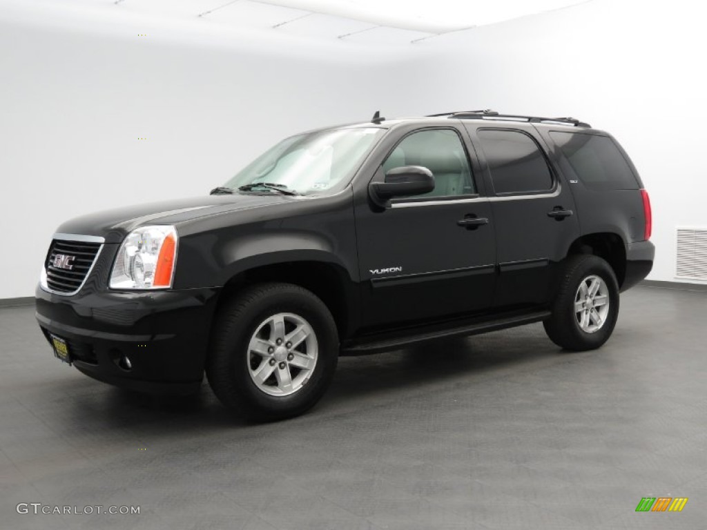 2013 Yukon SLT - Onyx Black / Light Titanium photo #1