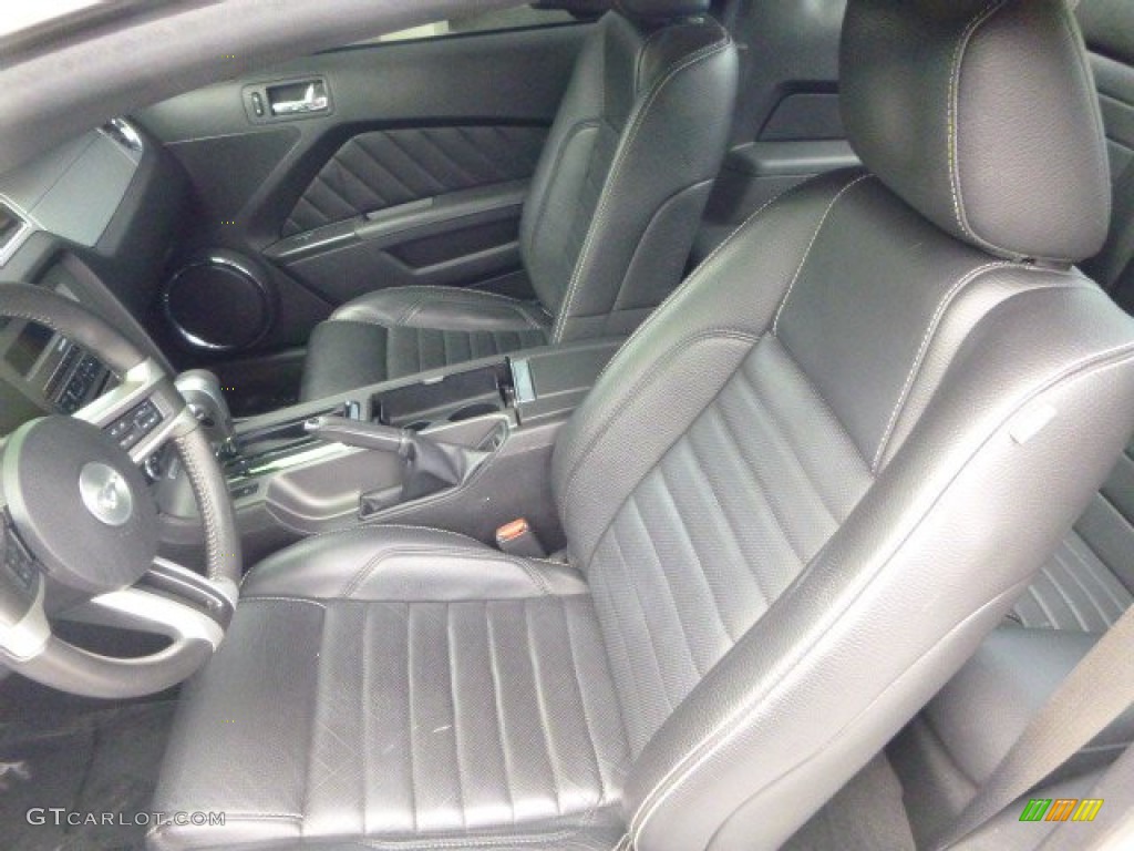 Charcoal Black Interior 2010 Ford Mustang V6 Premium Coupe Photo #81021711