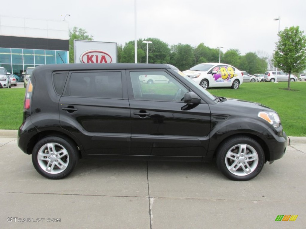 Shadow Black 2011 Kia Soul + Exterior Photo #81022617