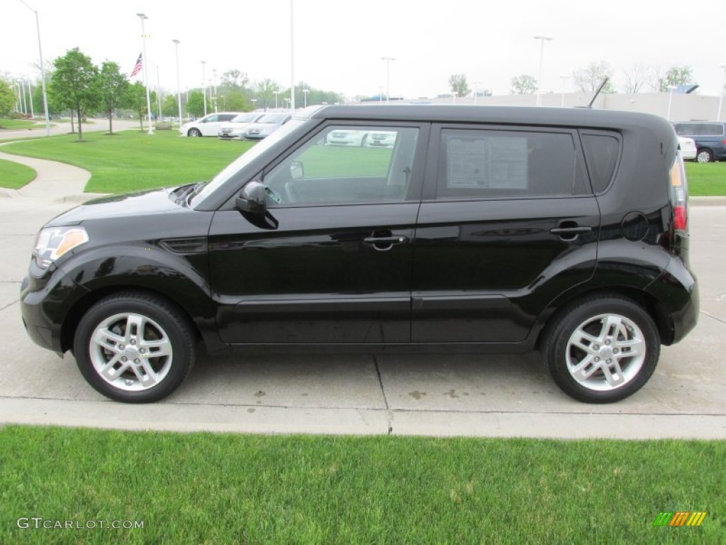 Shadow Black 2011 Kia Soul + Exterior Photo #81022716