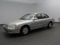 1999 Super Silver Hyundai Sonata   photo #1