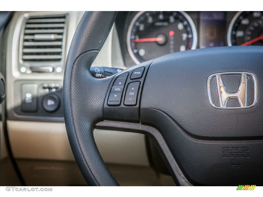 2011 Honda CR-V SE Controls Photos