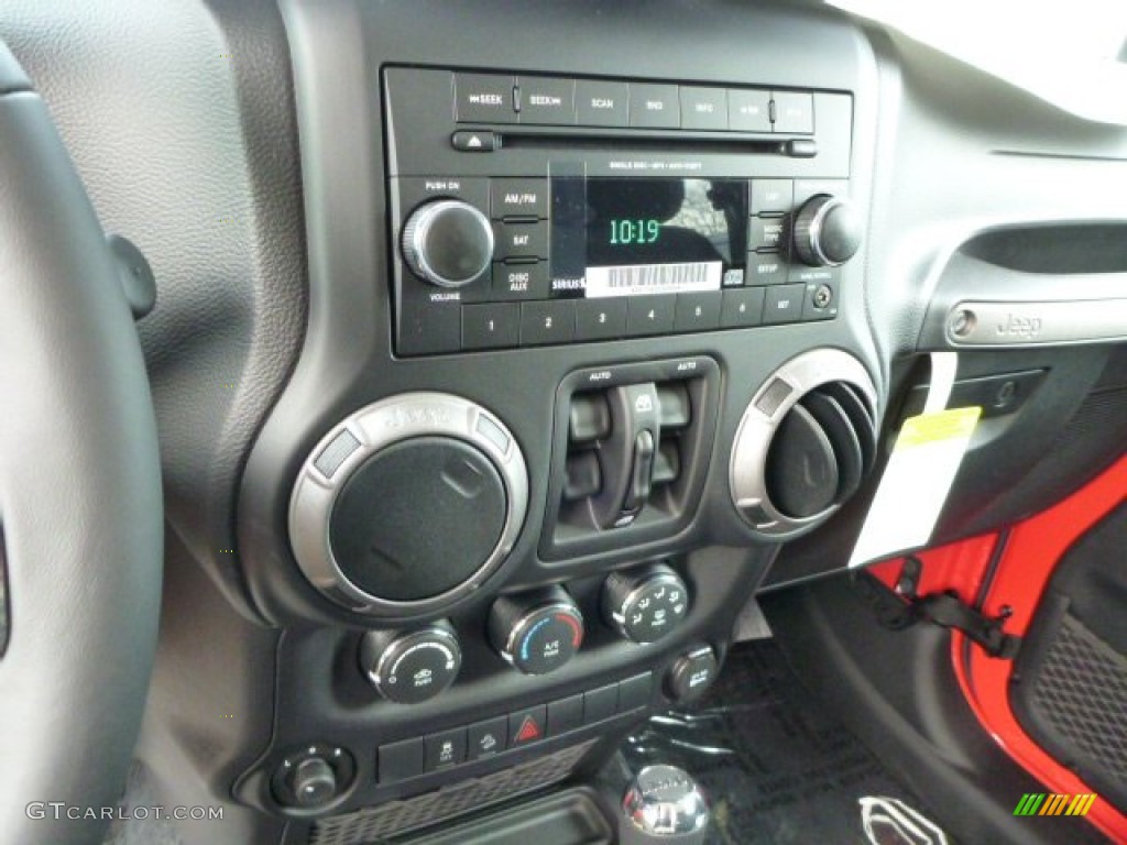 2013 Wrangler Unlimited Sport 4x4 - Rock Lobster Red / Black photo #19