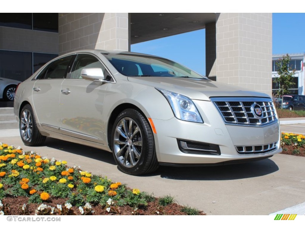 2013 Cadillac XTS FWD Exterior Photos