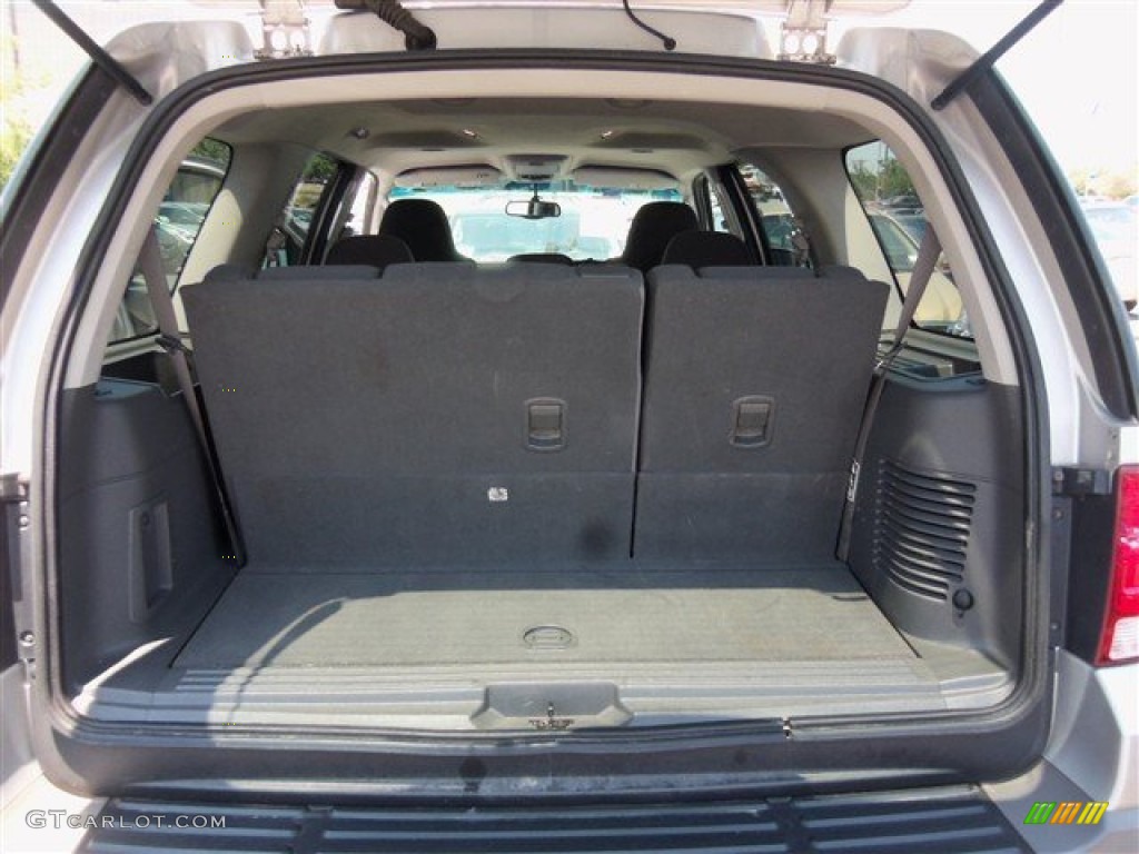 2003 Expedition XLT - Silver Birch Metallic / Flint Grey photo #13