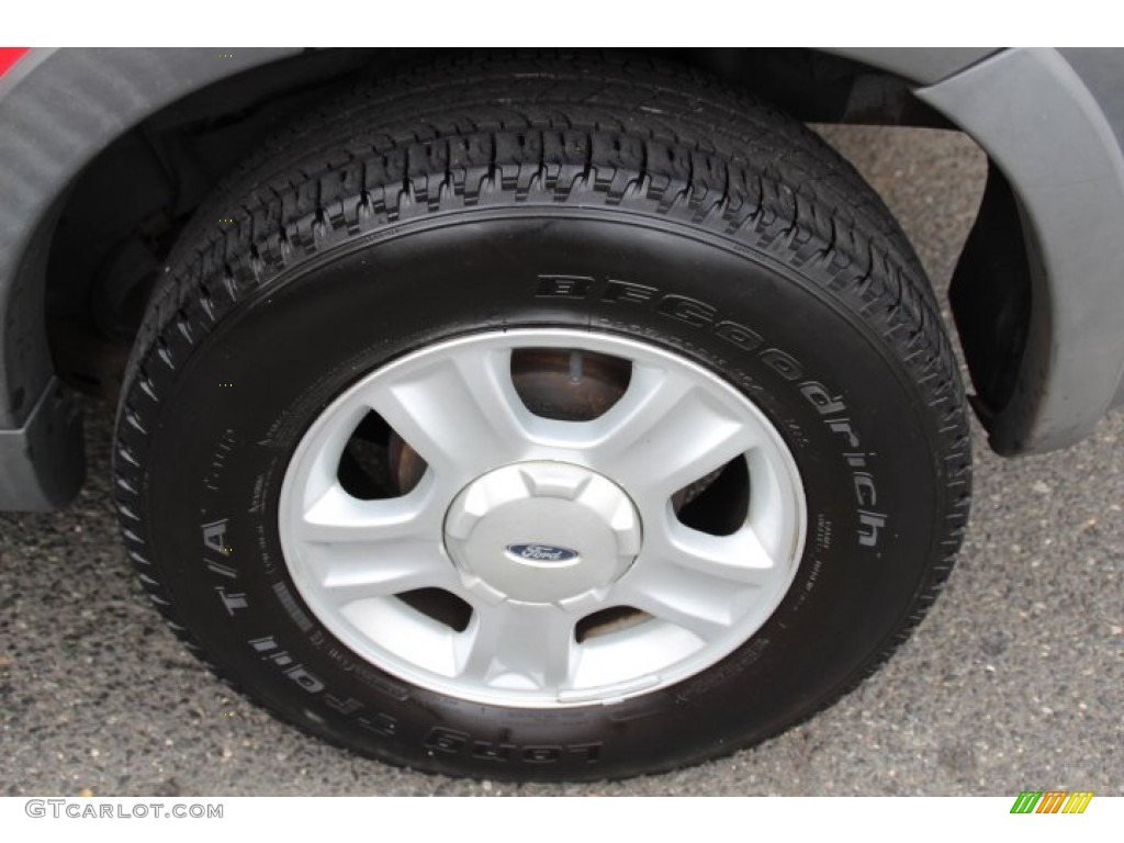 2002 Ford Escape XLT V6 4WD Wheel Photos