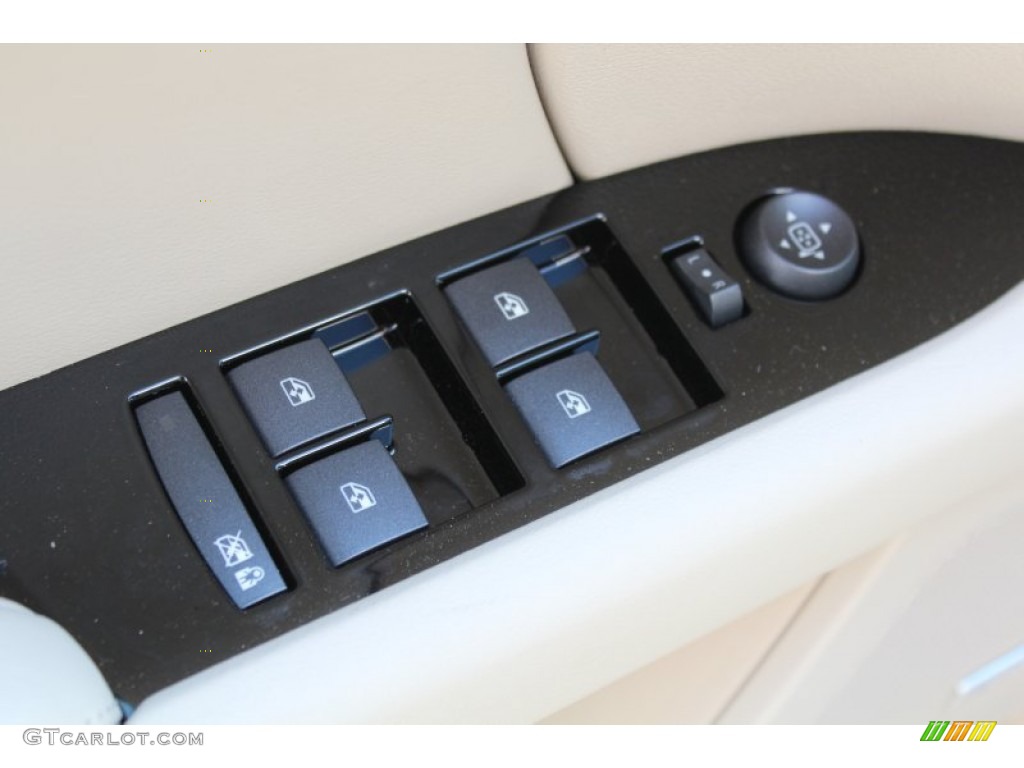 2013 Cadillac XTS FWD Controls Photo #81026892