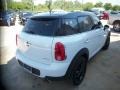 Light White - Cooper Countryman Photo No. 6