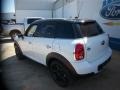 Light White - Cooper Countryman Photo No. 8