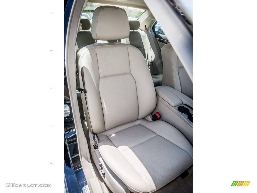 2011 Mercedes-Benz C 300 Luxury Front Seat Photo #81028700