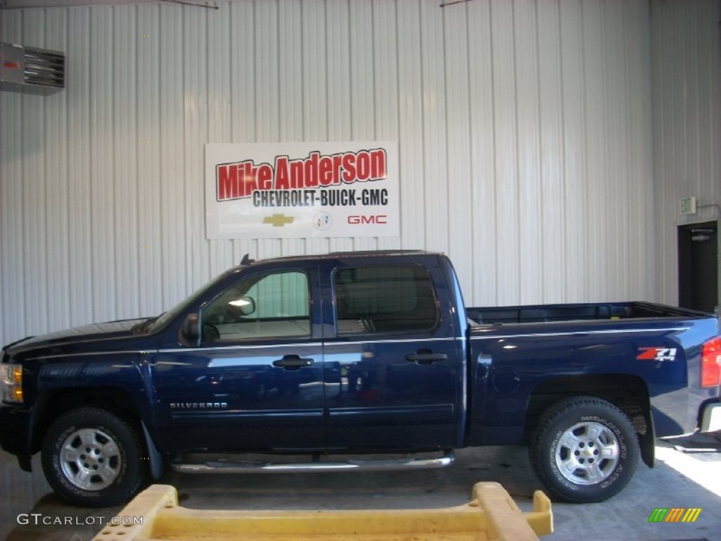 2009 Silverado 1500 LT Z71 Crew Cab 4x4 - Imperial Blue Metallic / Ebony photo #2