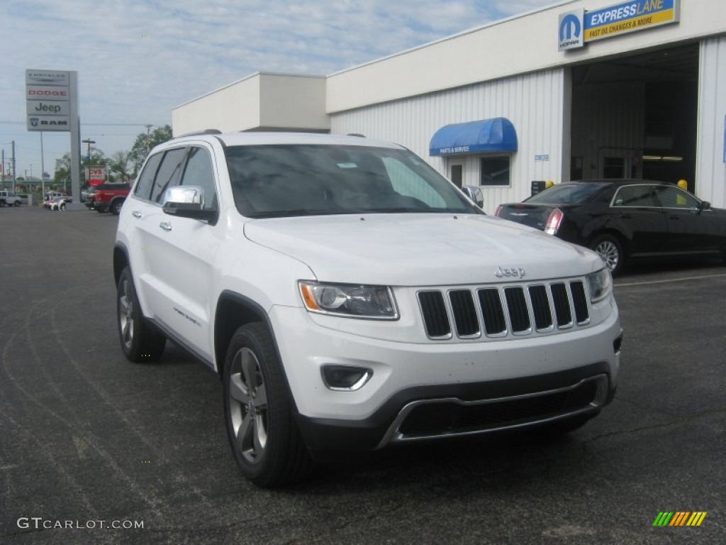 2014 Grand Cherokee Limited 4x4 - Bright White / New Zealand Black/Light Frost photo #1