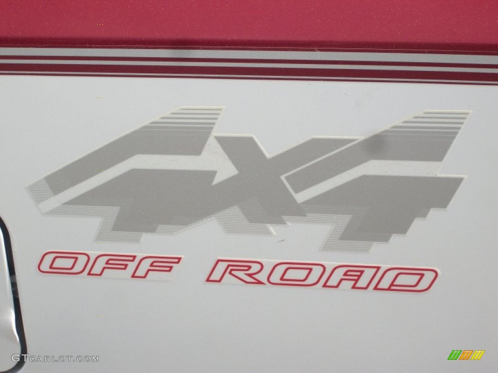 1995 F150 XLT Extended Cab 4x4 - Electric Currant Red Pearl / Gray photo #23