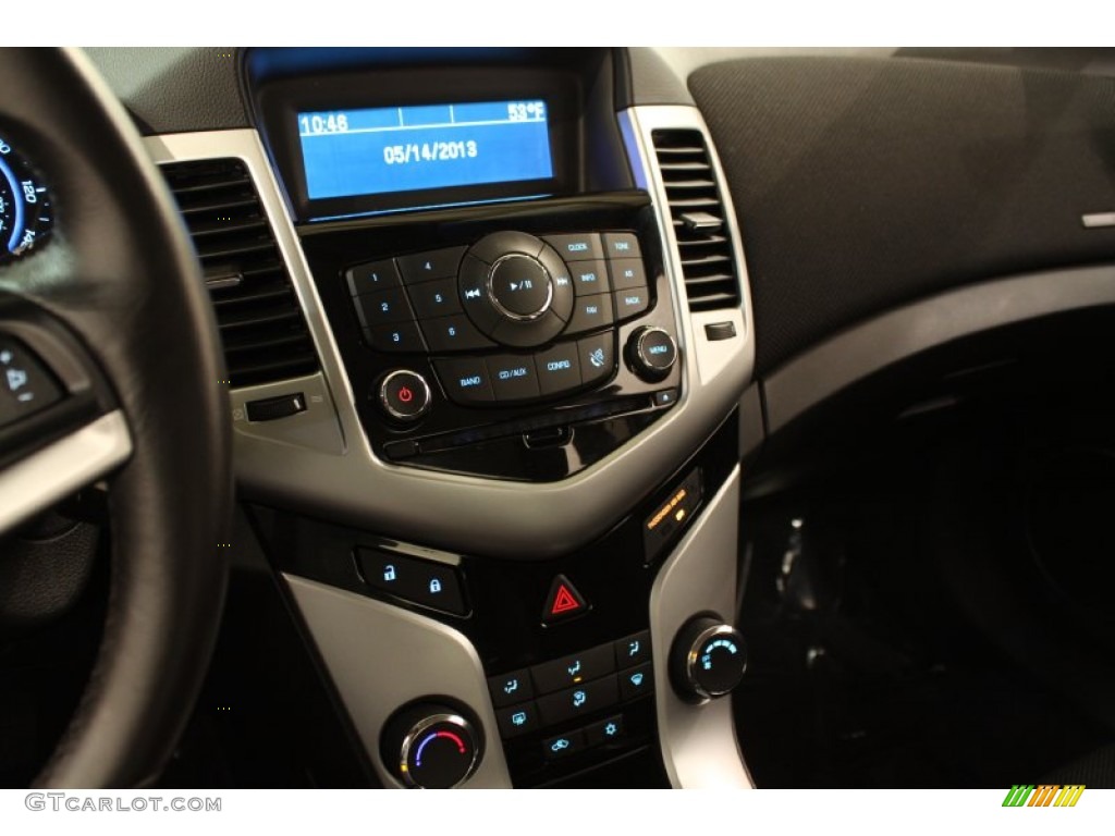 2011 Chevrolet Cruze ECO Controls Photo #81032279
