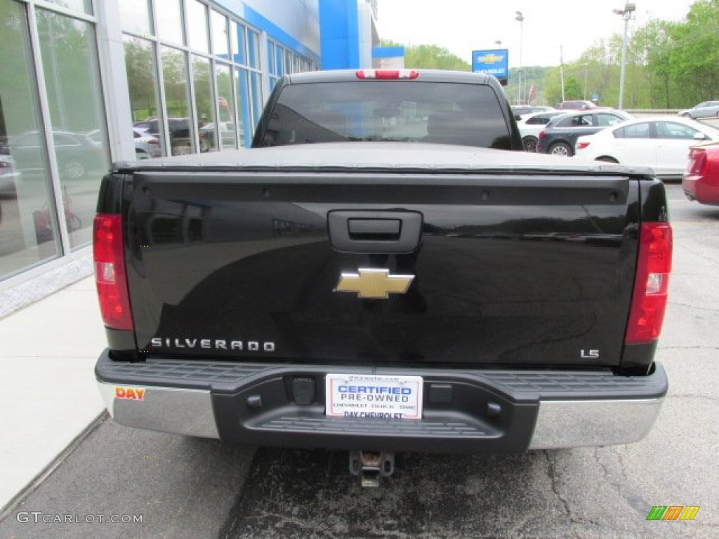 2009 Silverado 1500 LS Extended Cab 4x4 - Black / Dark Titanium photo #7