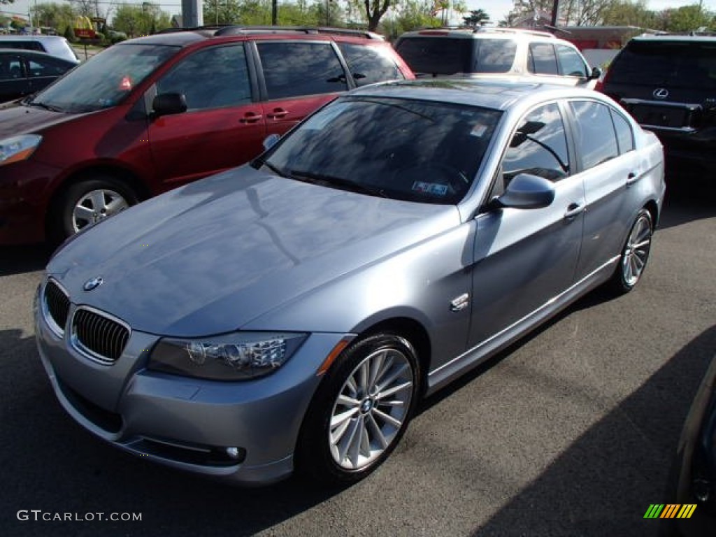 2010 3 Series 335i xDrive Sedan - Blue Water Metallic / Black photo #3