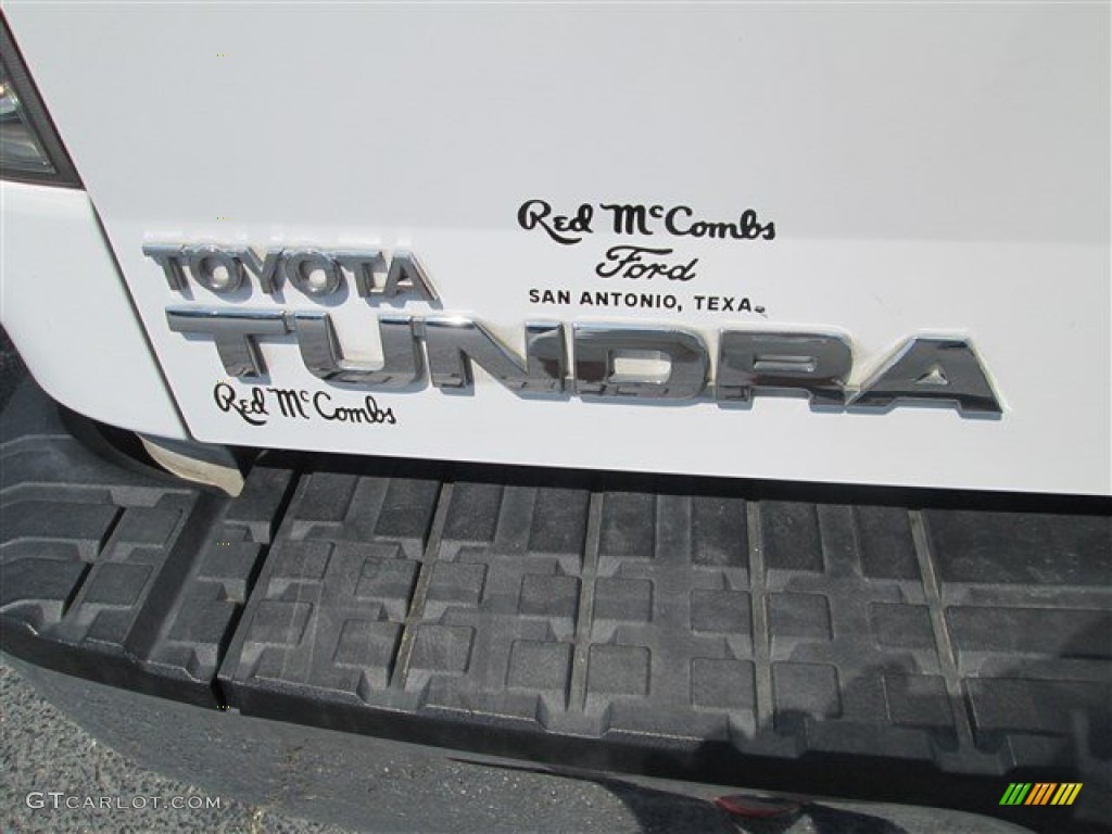 2008 Tundra Double Cab - Super White / Graphite Gray photo #7