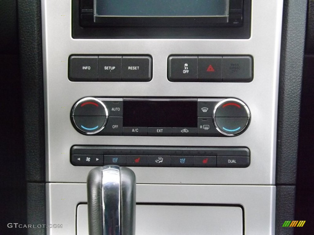 2010 MKX AWD - Sterling Grey Metallic / Charcoal Black photo #13